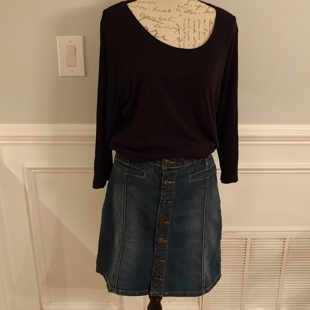 Coldwater Creek 3/4 sleeve black top